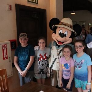 Meet your Posher, Katie